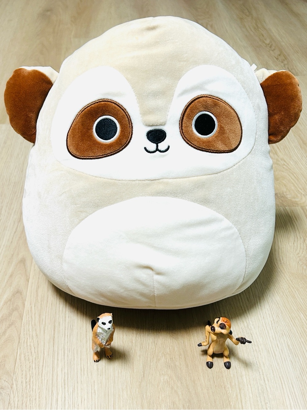 BUNDLE Squishmallows 14" Madven The Meerkat Large Plush plus 2 Meerkat figurines